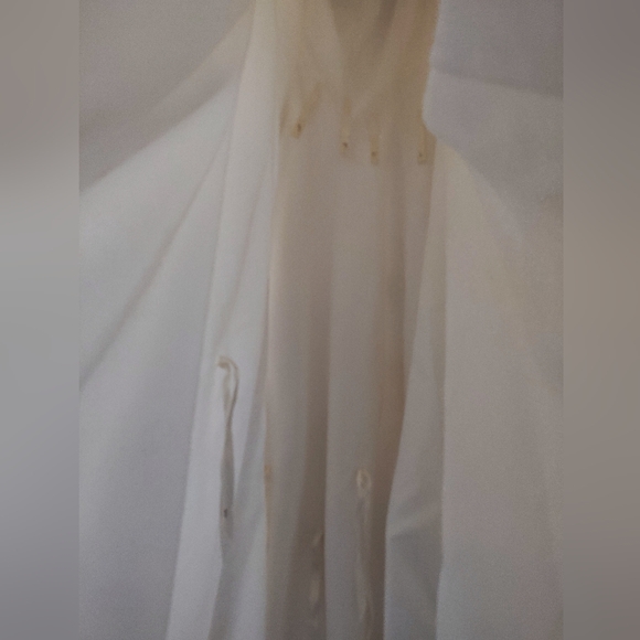 Galina Signature Ivory Wedding Dress size 4 - Picture 3 of 7
